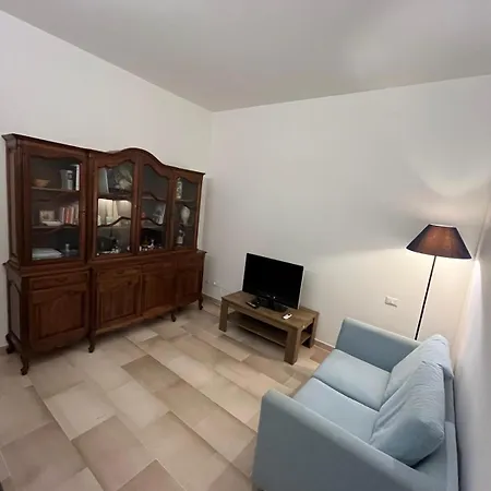 Ampio 6 Posti Con Aria Condizionata E Balconi * Firenze